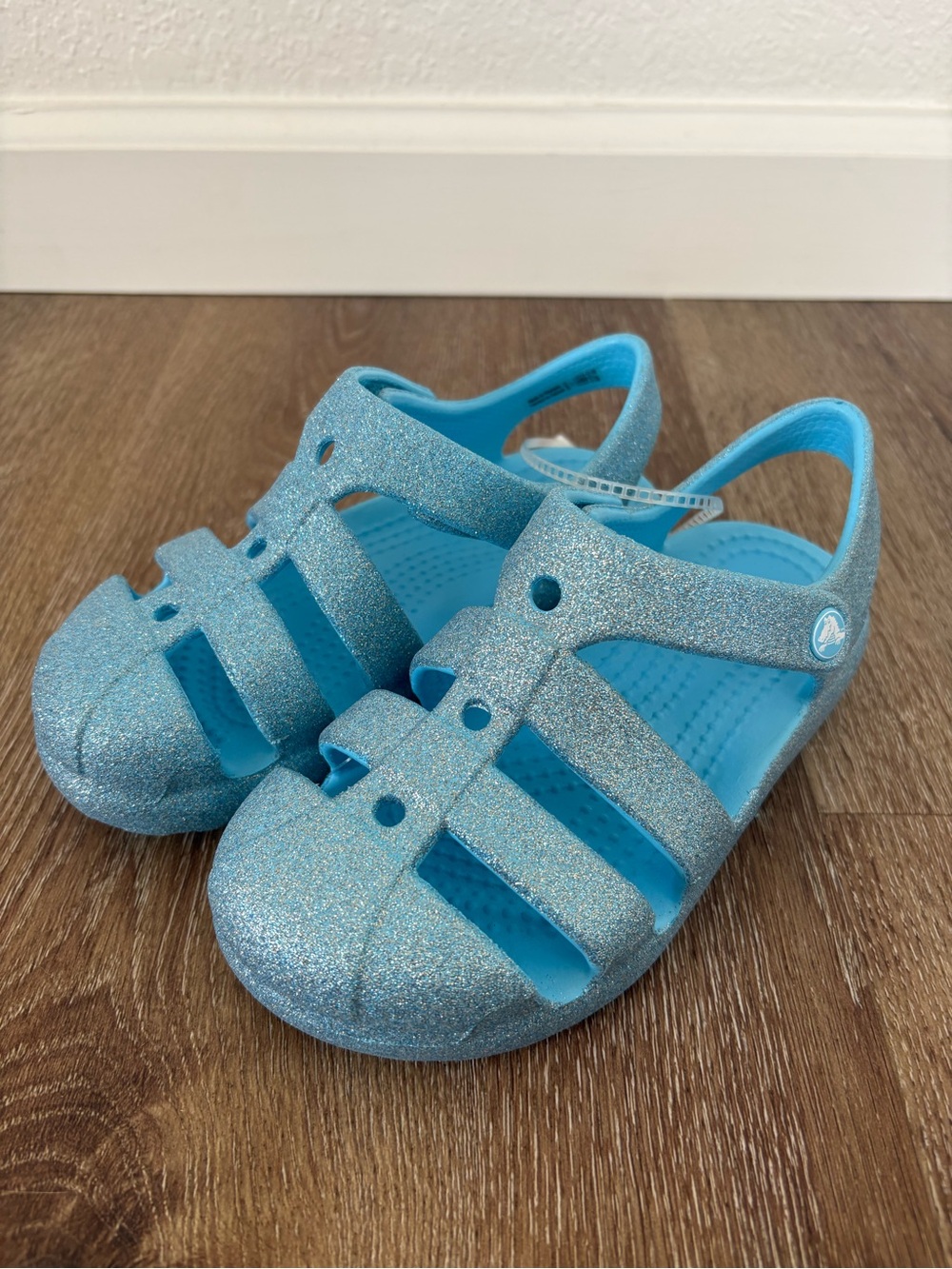 NWT CROCS Kids Classic Fisherman Sandals in Glitter Blue, Size 11C